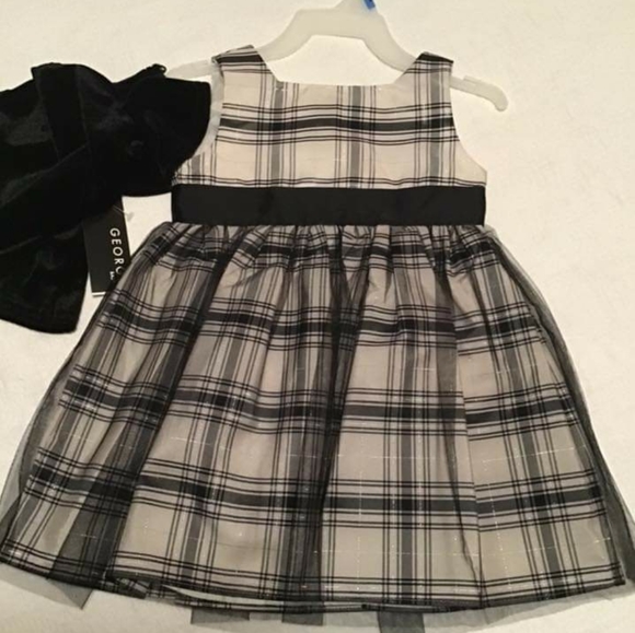 Dress - Picture 3 of 4